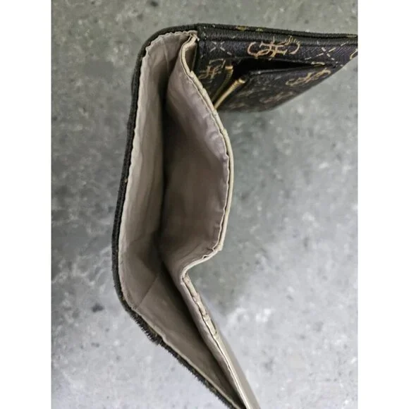 Guess Cordelia Petite Trifold Brown Wallet - Picture 5 of 6